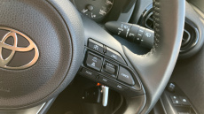 Toyota Yaris 1.5 Hybrid Icon 5dr CVT Hybrid Hatchback